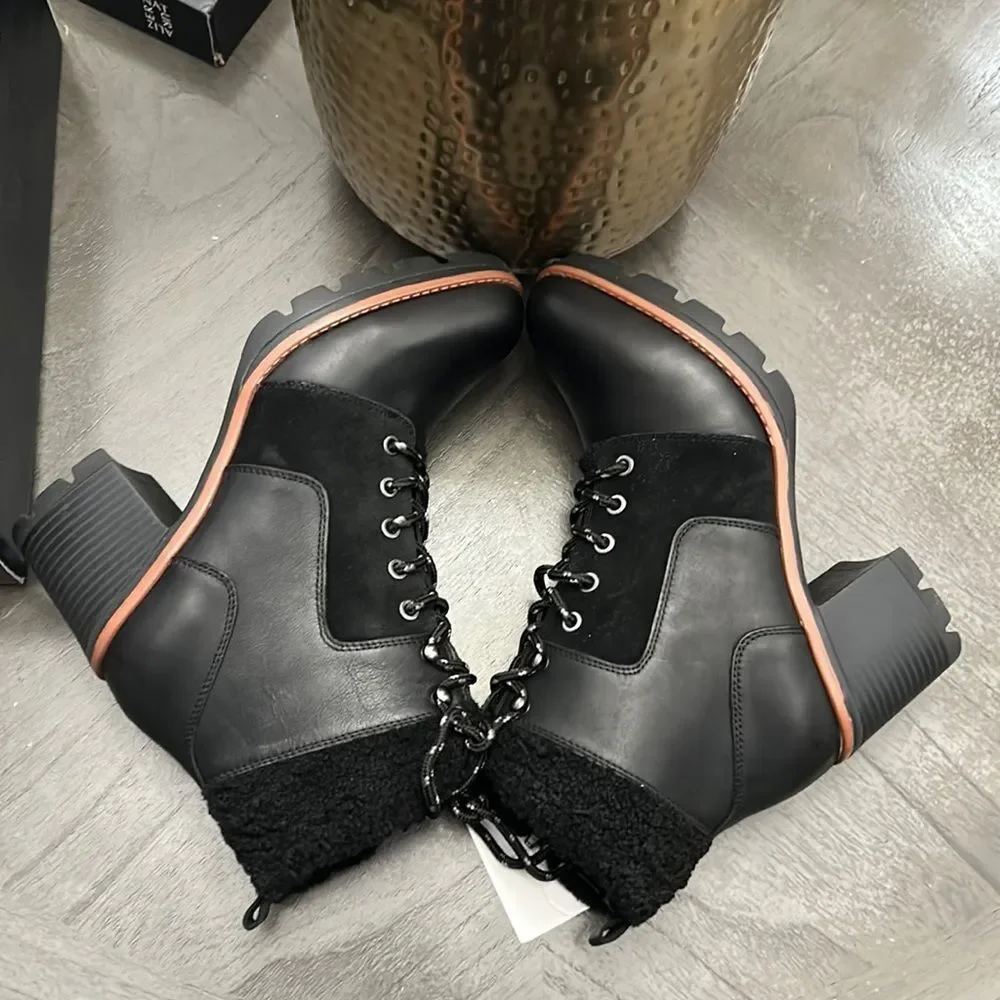 Naturalizer Val Waterproof Ankle Boot (WIDE) - Picture 8 of 13